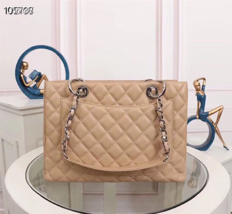 Ch**el shopping bags